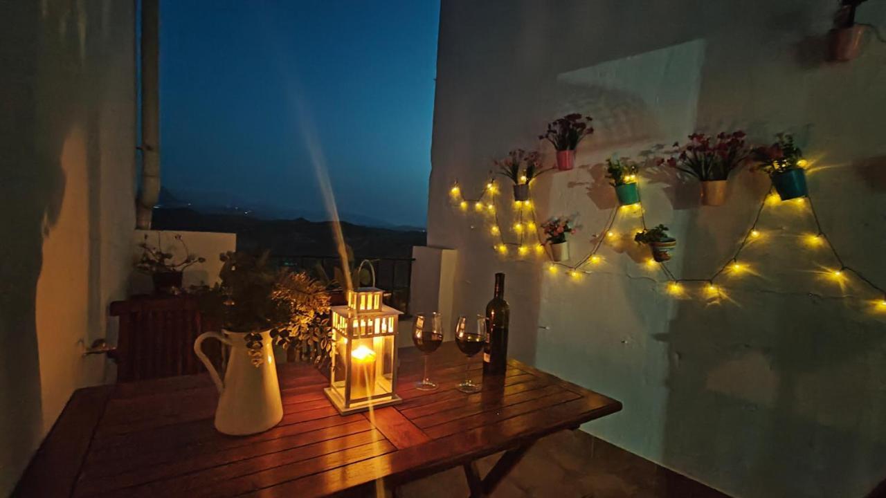 La Casa De Mi Rosa Villa Olvera Luaran gambar